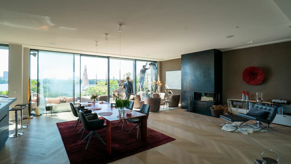 High-Tech Penthouse Hamburg mit Blick auf die Alster